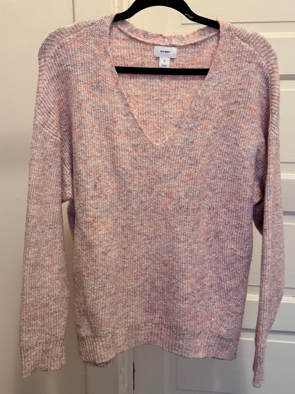 Old Navy Women's Pink Marled V-Neck Sweater
